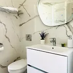 & Studiouri Jolie Apartman *
