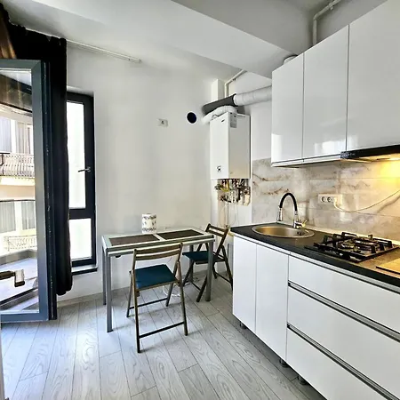 Apartment & Studiouri Jolie *