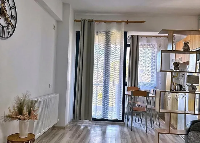 & Studiouri Jolie شقة إيفوري نورد