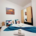 & Studiouri Jolie Apartment