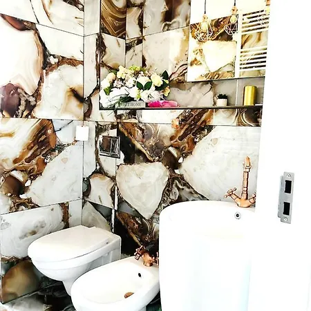 Appartement & Studiouri Jolie *