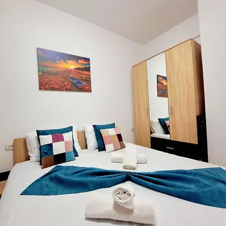 & Studiouri Jolie Apartment