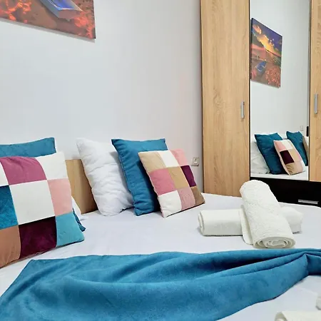 Apartamente&studiouri Jolie *