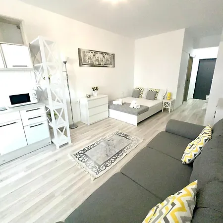 Apartment & Studiouri Jolie *