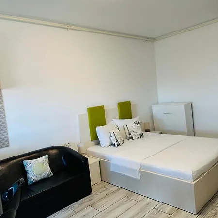 & Studiouri Jolie Apartment