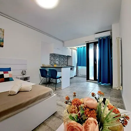 Apartamente&studiouri Jolie Apartament *