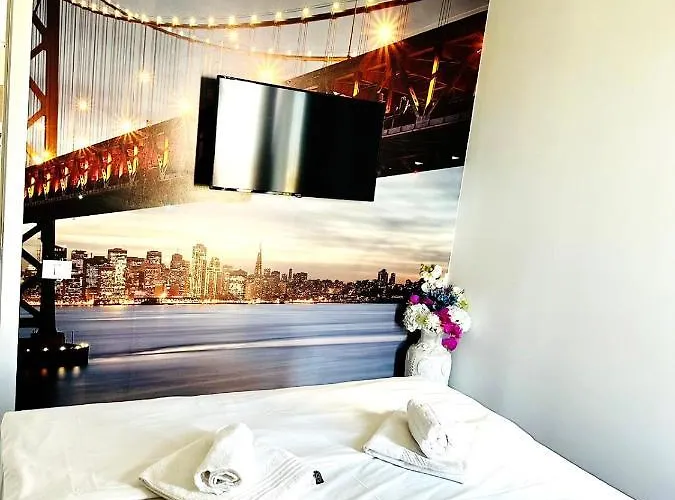 & Studiouri Jolie * Eforie Nord