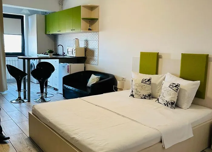 & Studiouri Jolie Apartament