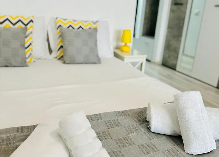 & Studiouri Jolie * Eforie Nord