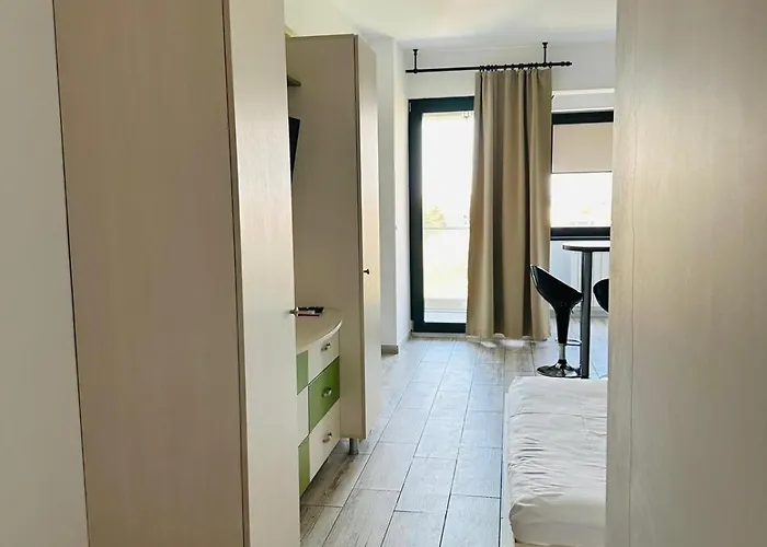 Apartament & Studiouri Jolie *