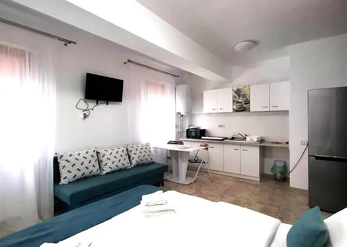 Daire & Studiouri Jolie *